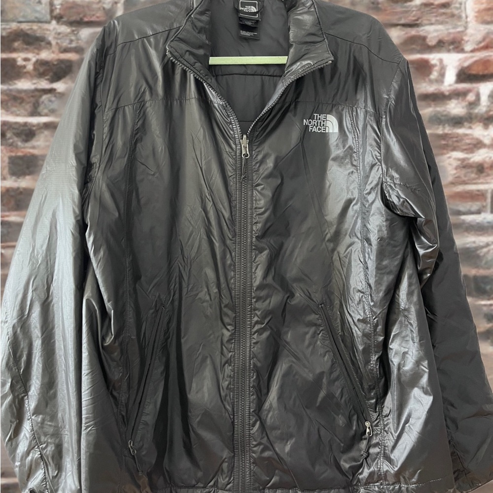 The North Face Black Puffer Jacket Lightweight and Water-Resistant